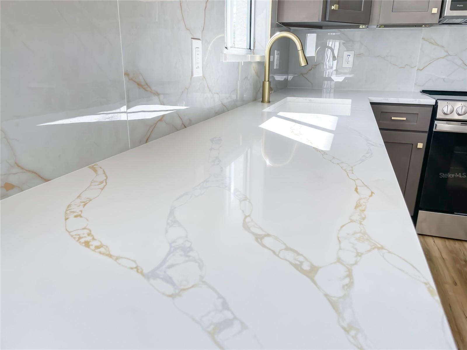 Image 22 of 50 For 149 Mellonville Avenue