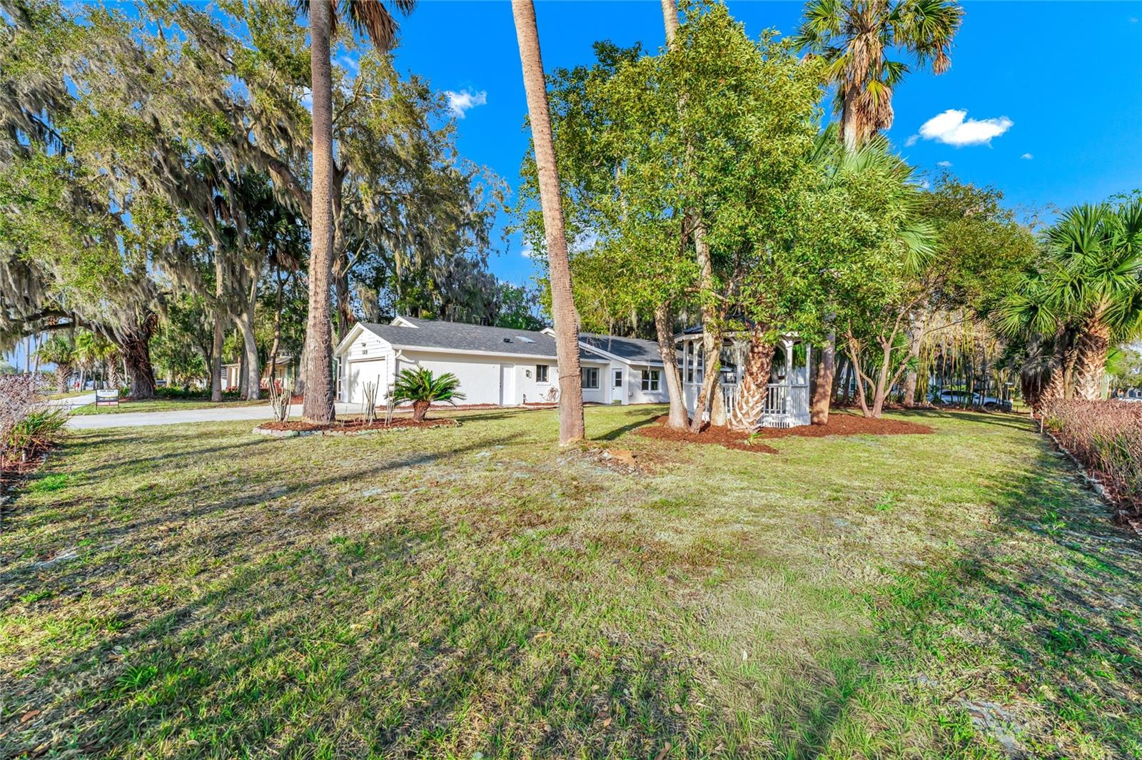 Image 6 of 50 For 149 Mellonville Avenue