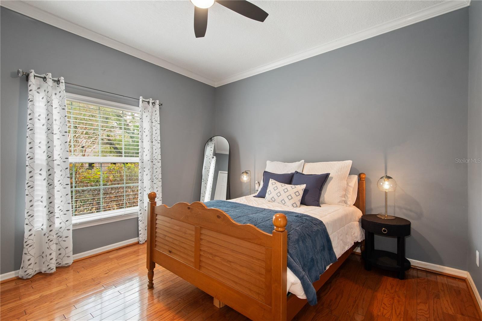 Image 27 of 33 For 7131 Shady Wood Lane