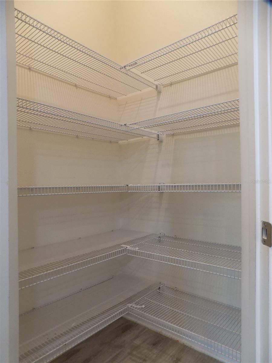 Image 13 of 34 For 1713 Chatsworth Circle