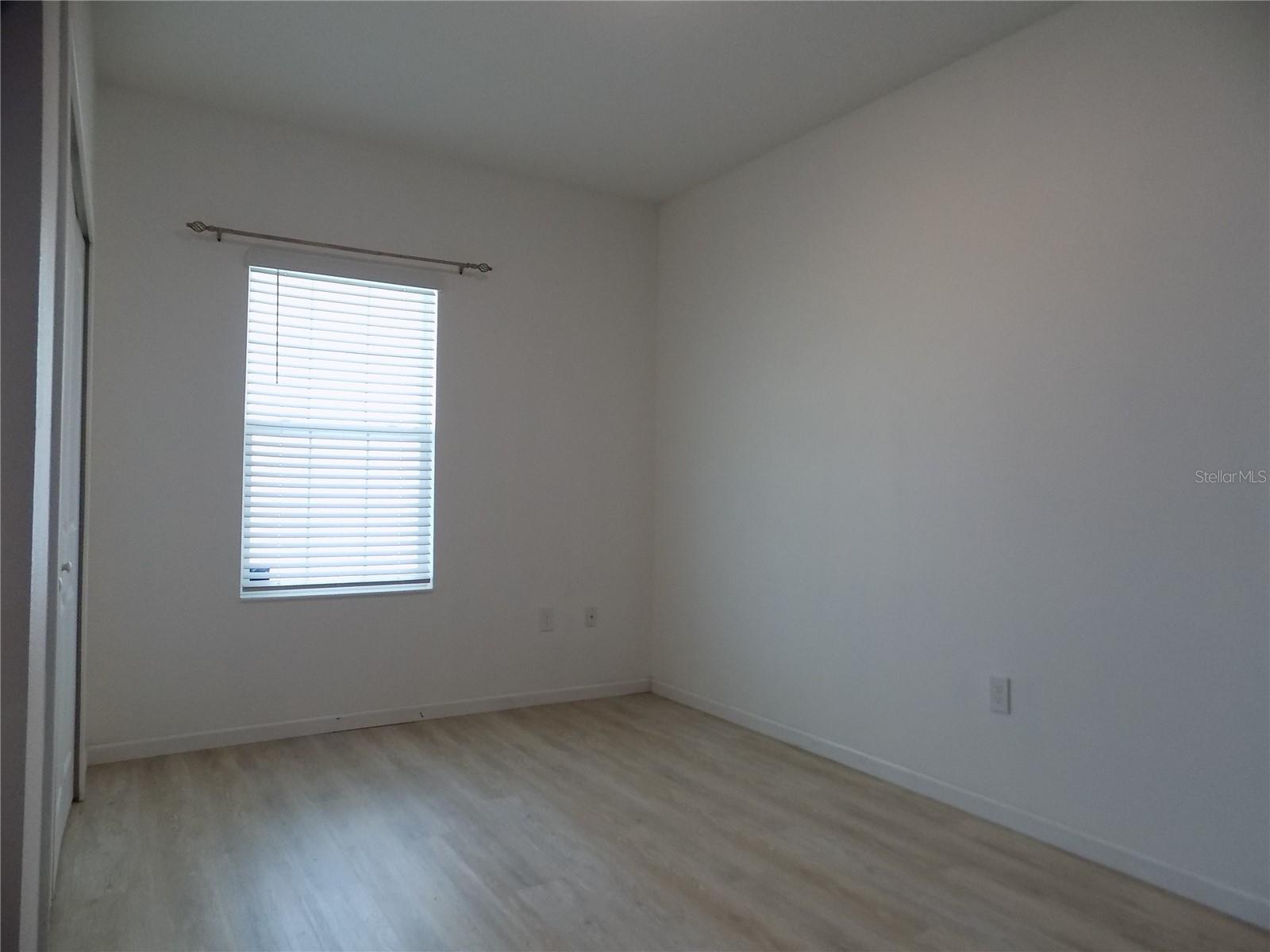 Image 3 of 34 For 1713 Chatsworth Circle