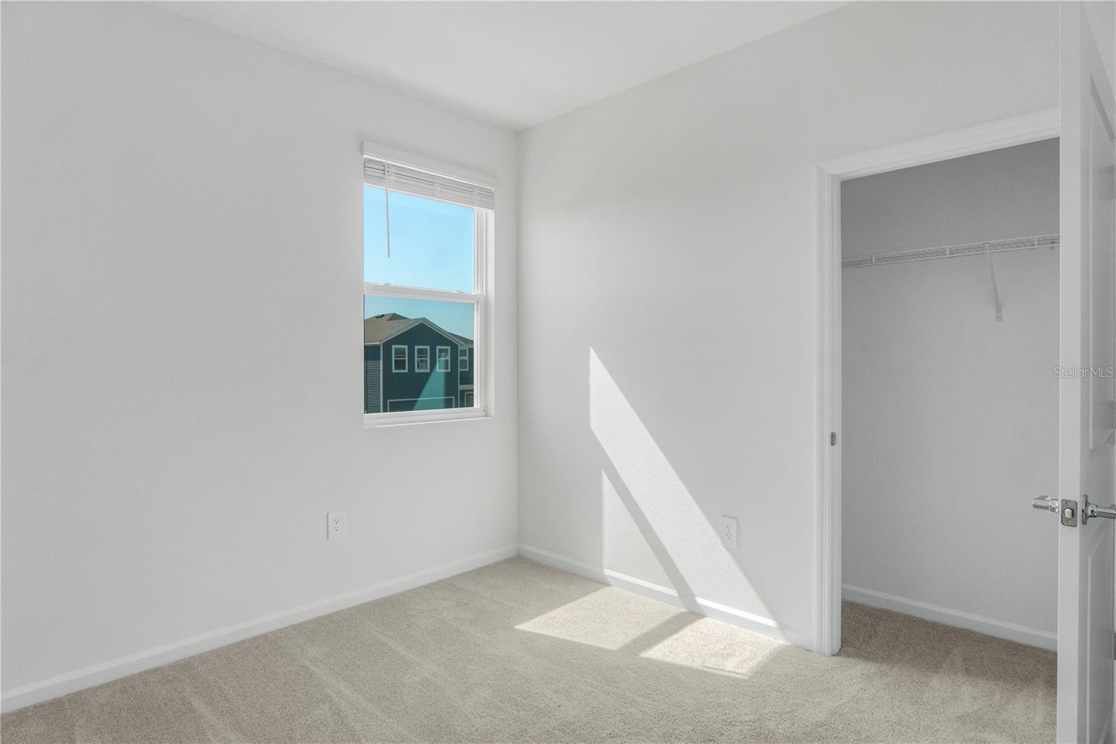 Image 28 of 45 For 6088 Zen Way