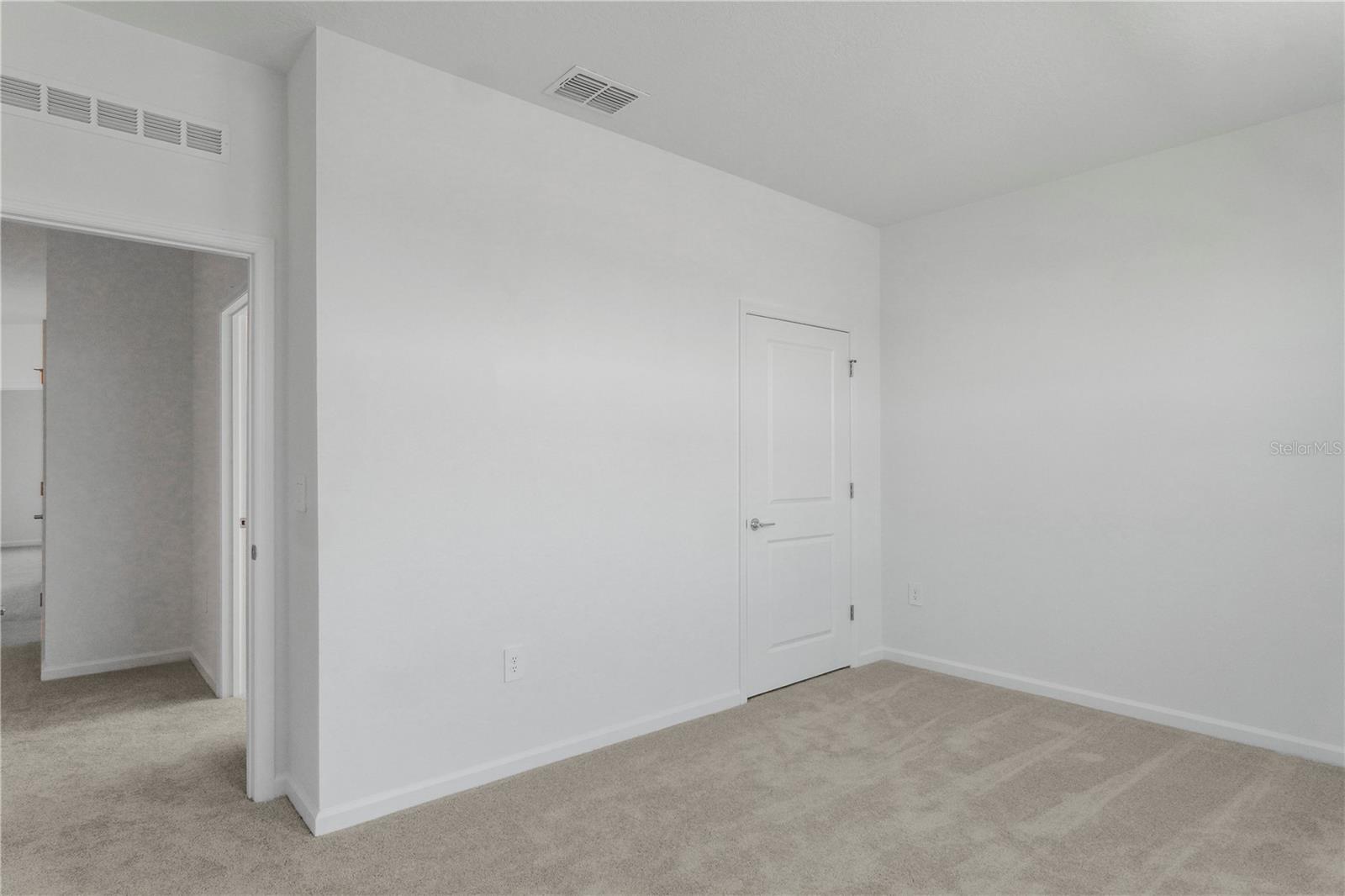 Image 30 of 45 For 6088 Zen Way