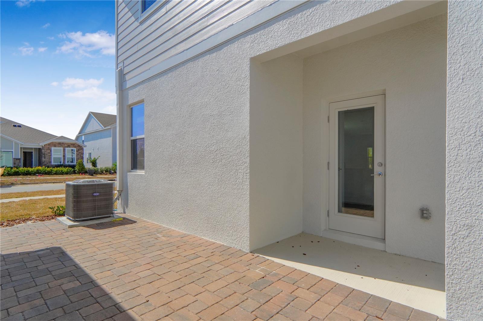 Image 34 of 45 For 6088 Zen Way