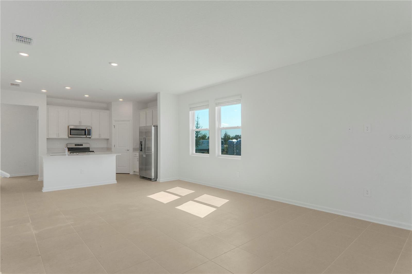 Image 5 of 45 For 6088 Zen Way