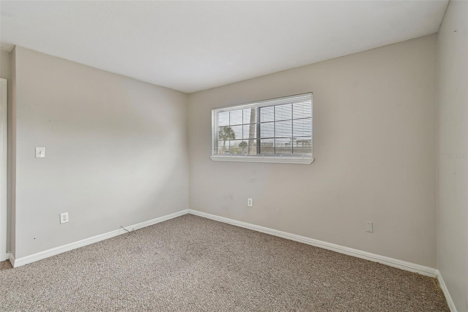 Image 32 of 82 For 1695 Lee Road E215