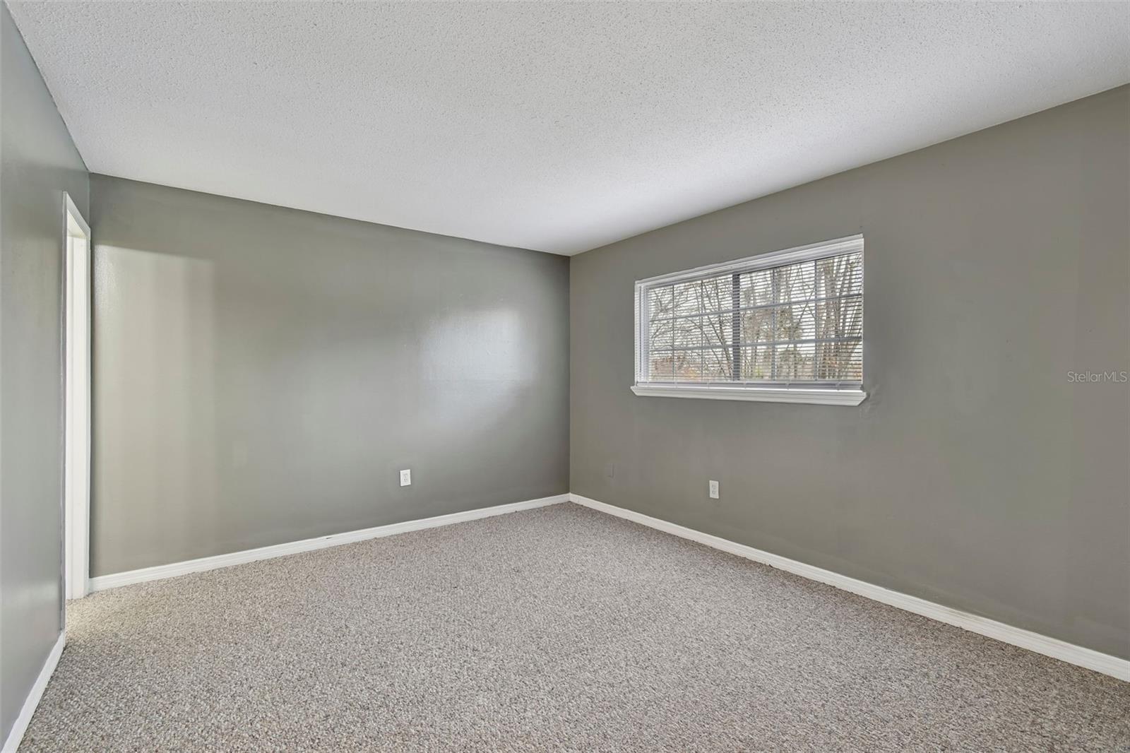 Image 33 of 82 For 1695 Lee Road E215