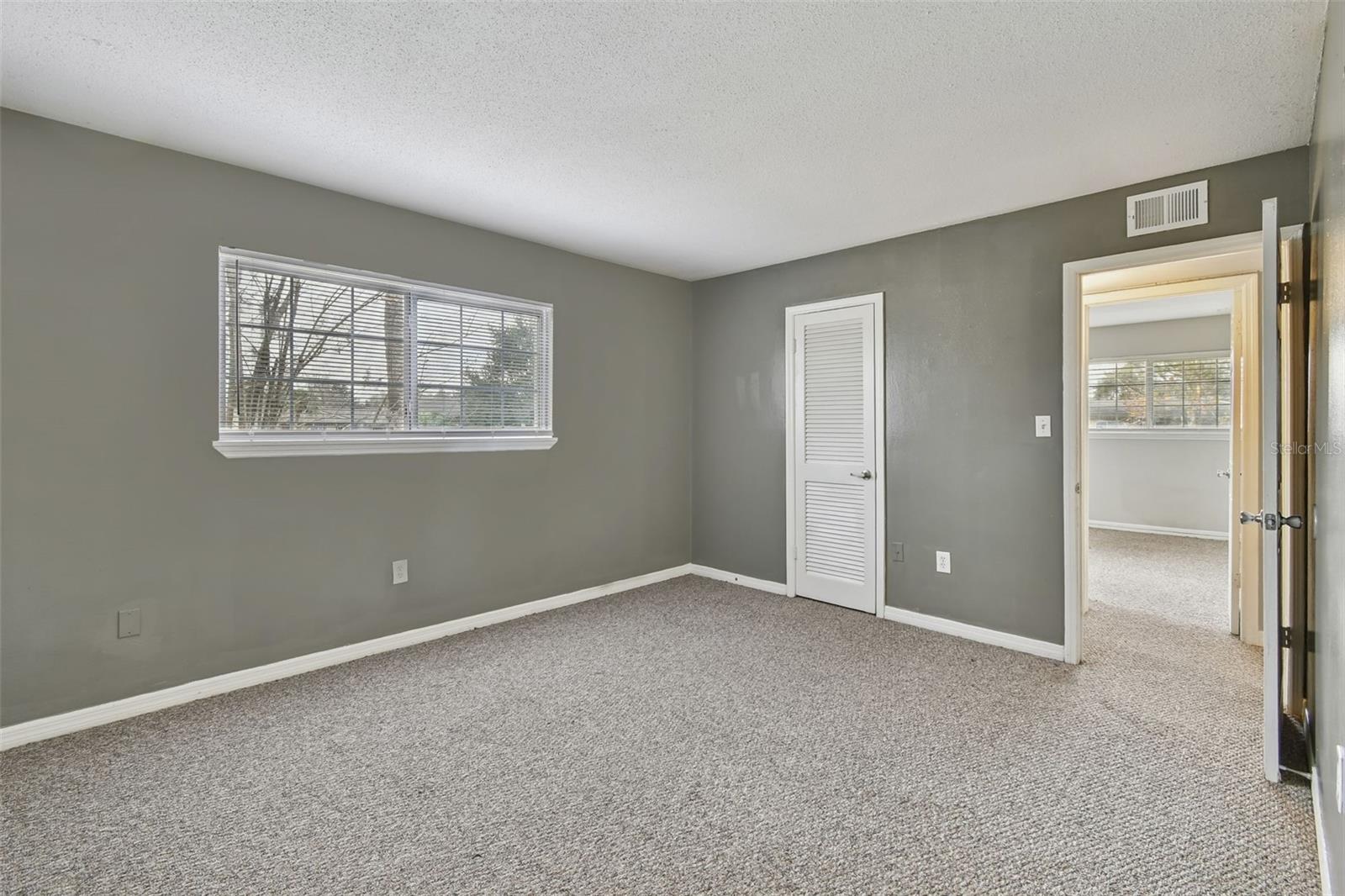 Image 36 of 82 For 1695 Lee Road E215