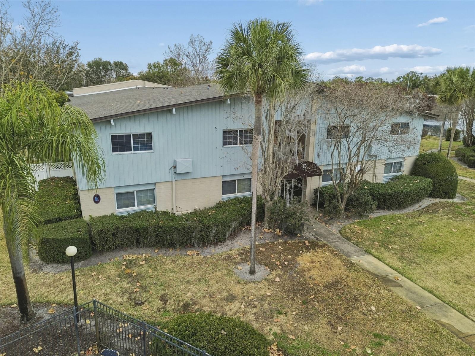 Image 43 of 82 For 1695 Lee Road E215