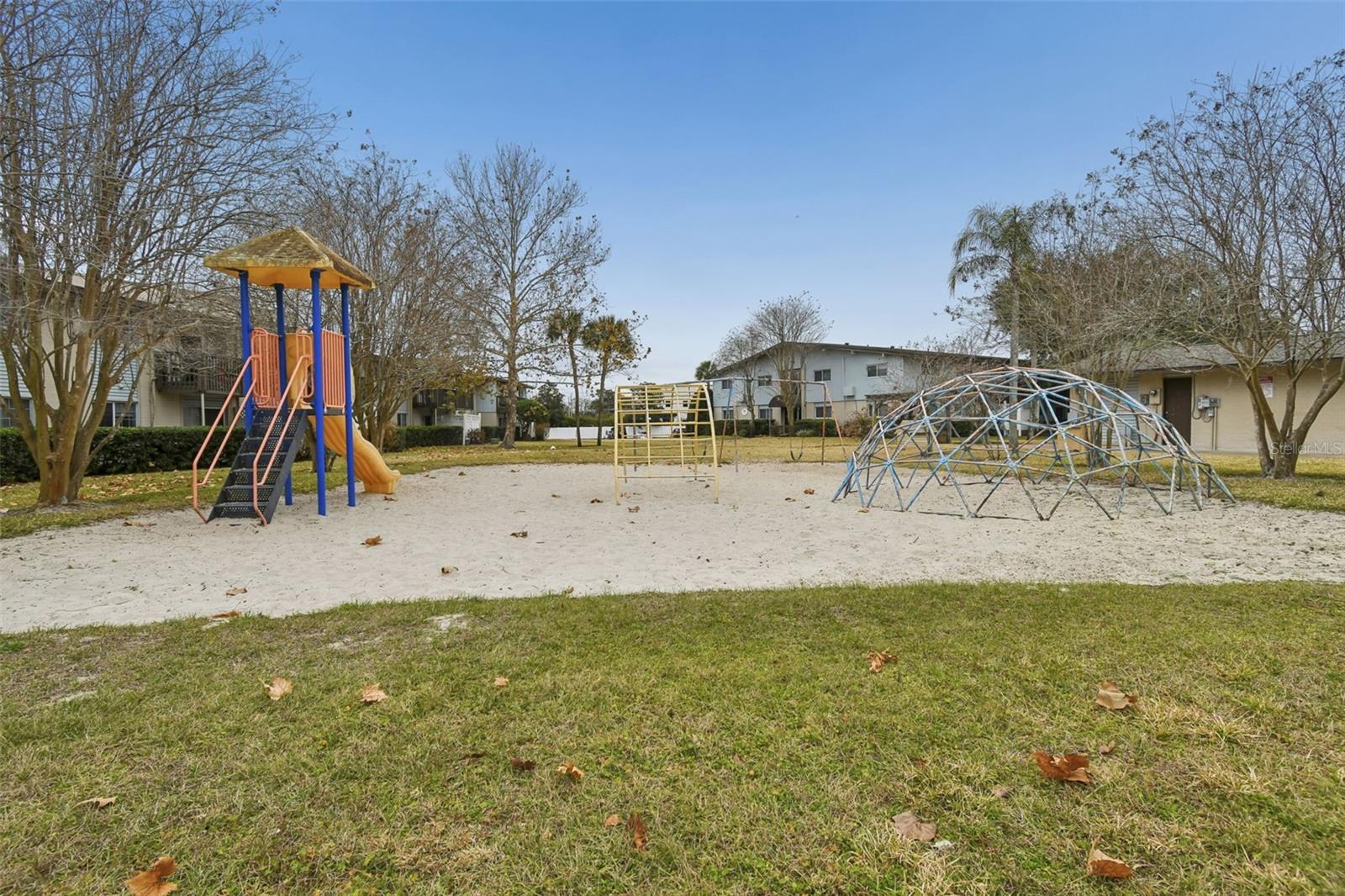 Image 76 of 82 For 1695 Lee Road E215