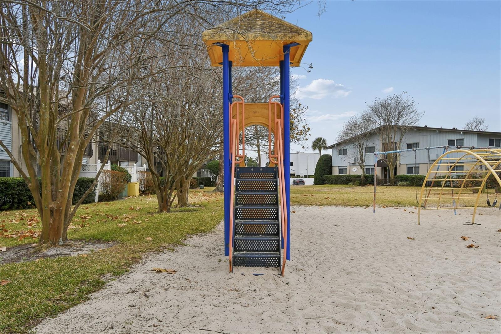 Image 78 of 82 For 1695 Lee Road E215