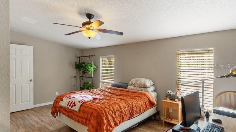 Image 15 of 22 For 10937 24th Street Road