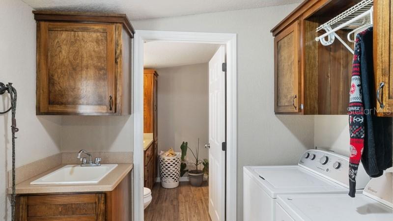 Image 19 of 22 For 10937 24th Street Road