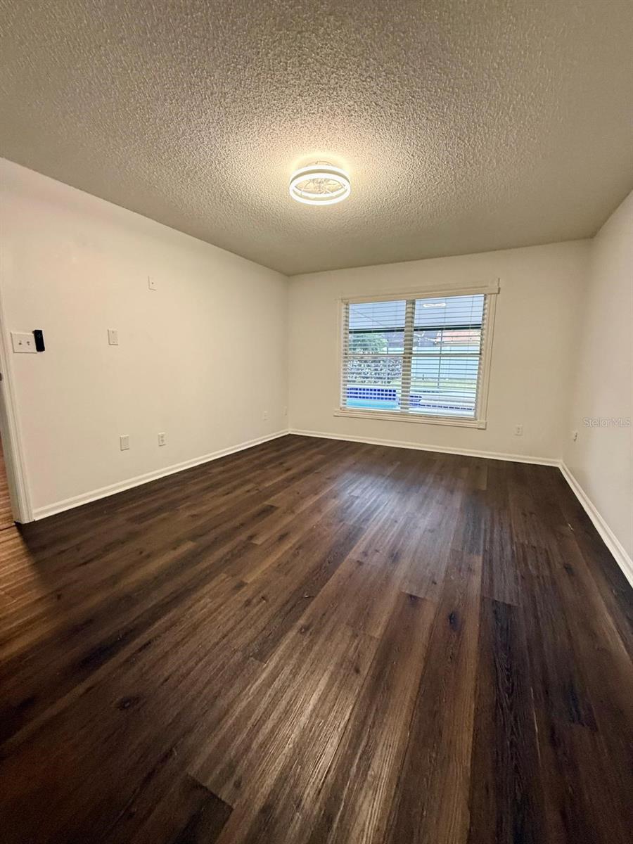 Image 10 of 27 For 8143 Chelsworth Drive