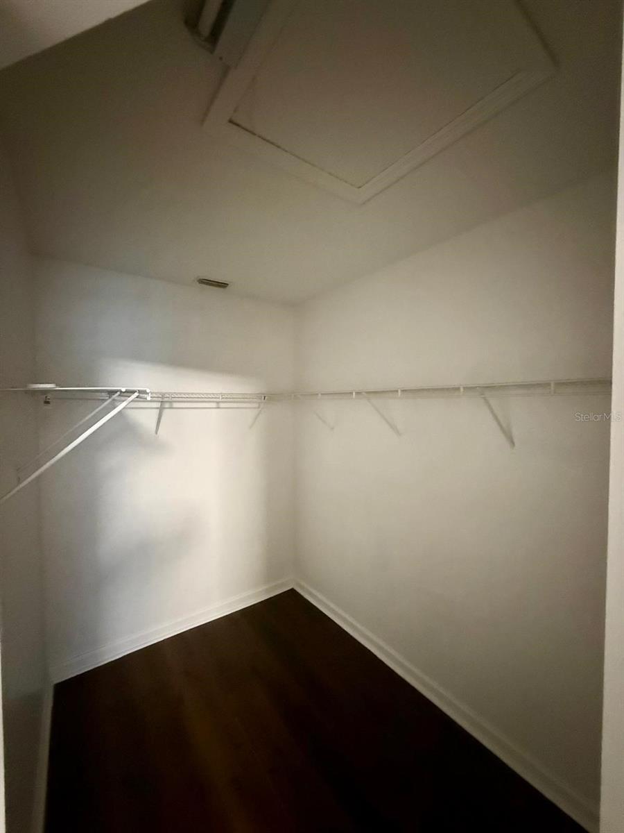 Image 12 of 27 For 8143 Chelsworth Drive