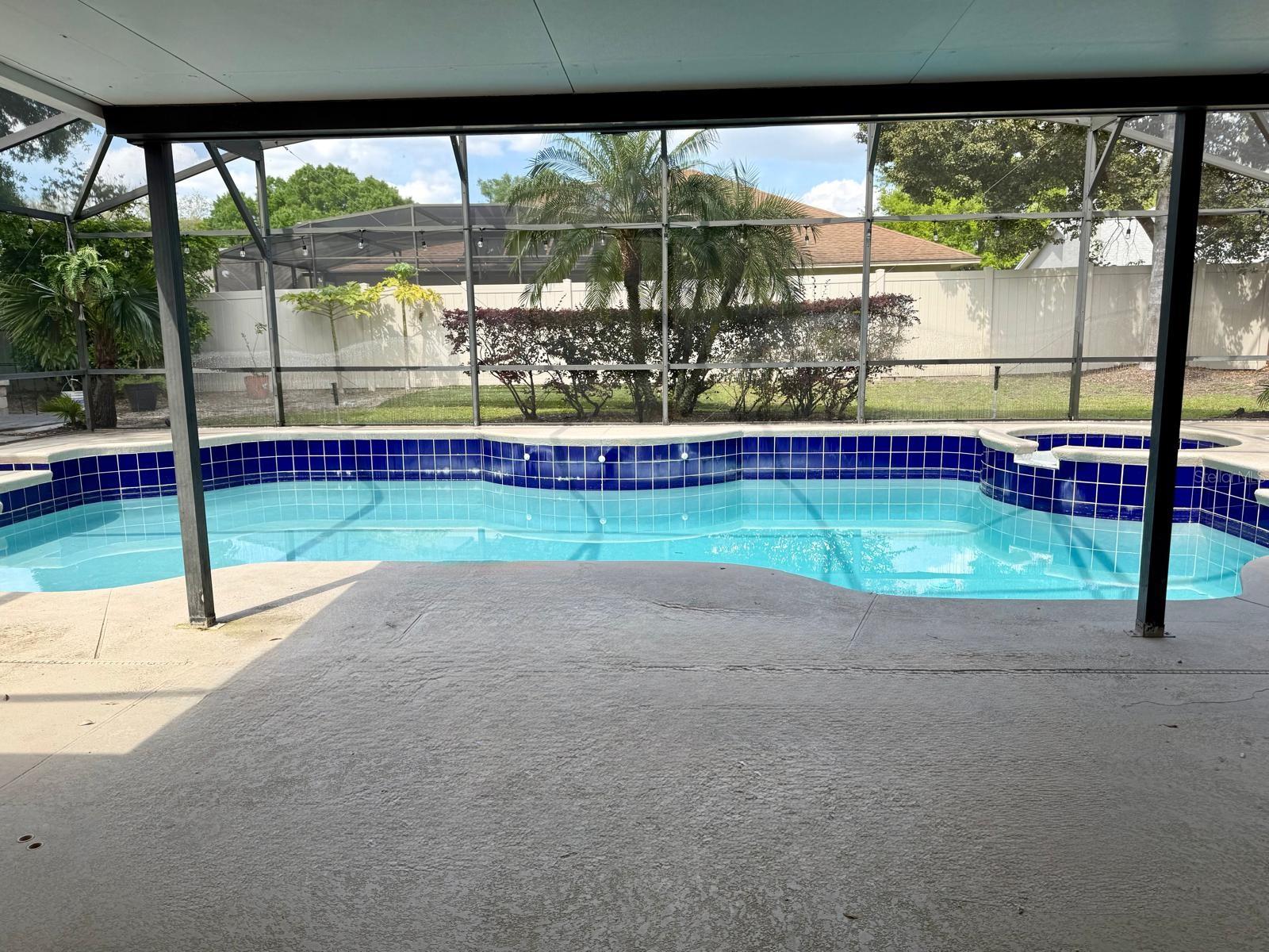 Image 19 of 27 For 8143 Chelsworth Drive