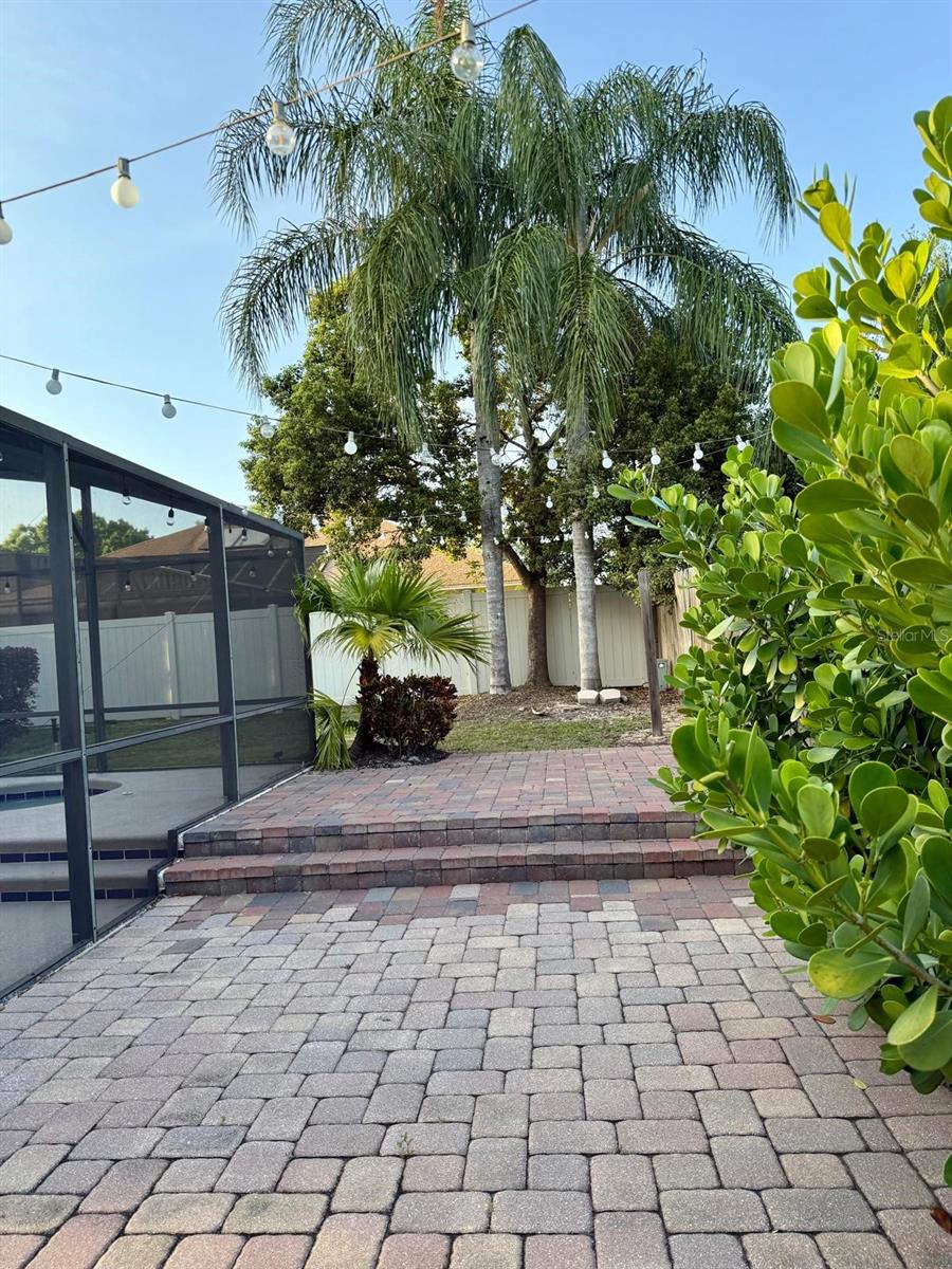 Image 25 of 27 For 8143 Chelsworth Drive