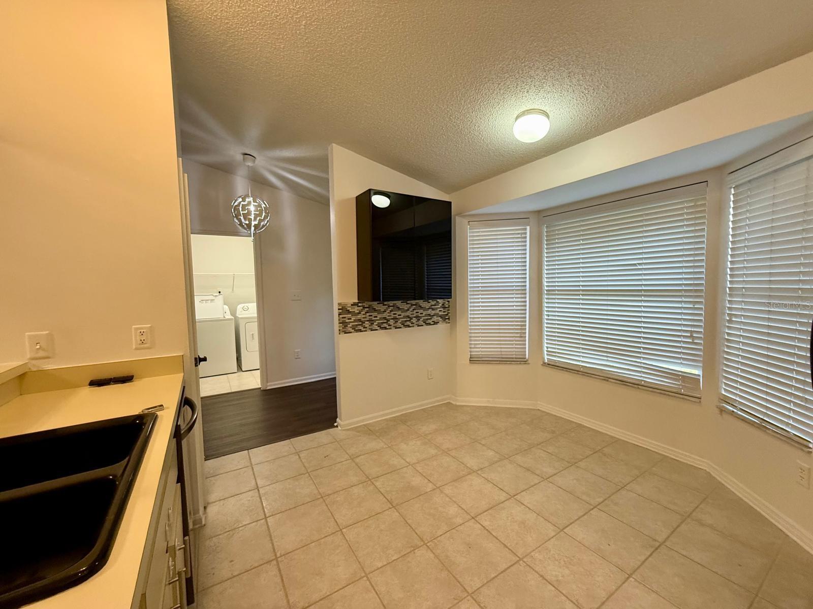 Image 8 of 27 For 8143 Chelsworth Drive