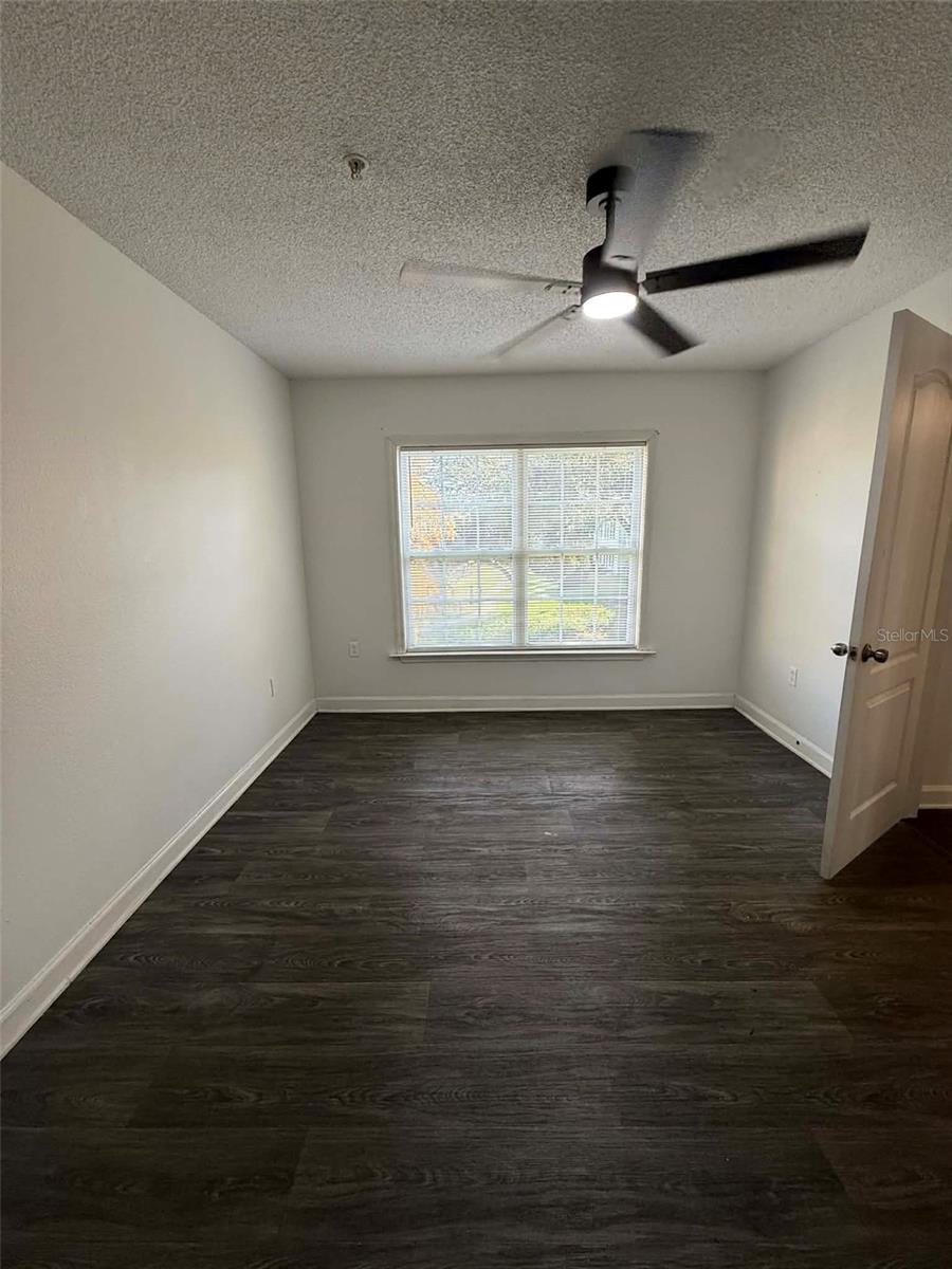 Image 11 of 17 For 2059 Dixie Belle Drive 2059p