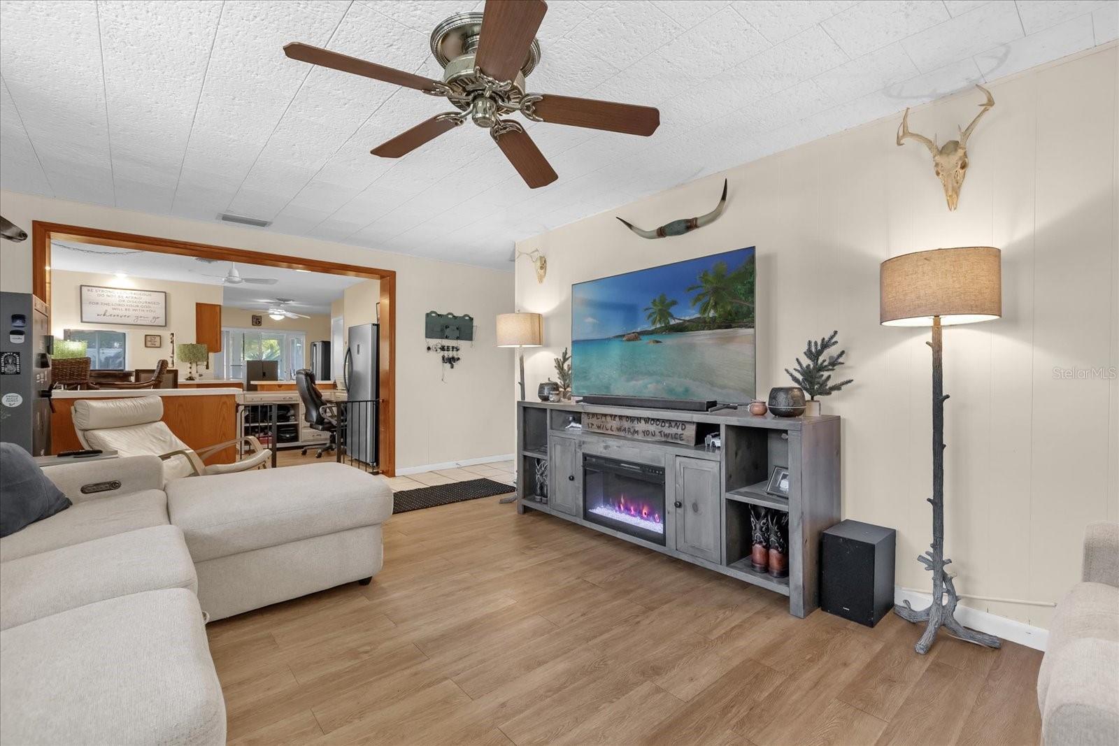 Image 4 of 55 For 2814 Sheriff Way