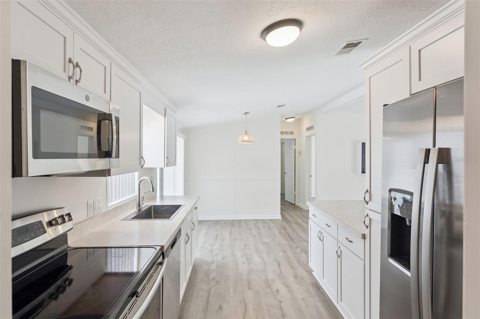 Image 10 of 39 For 175 Coleman Street