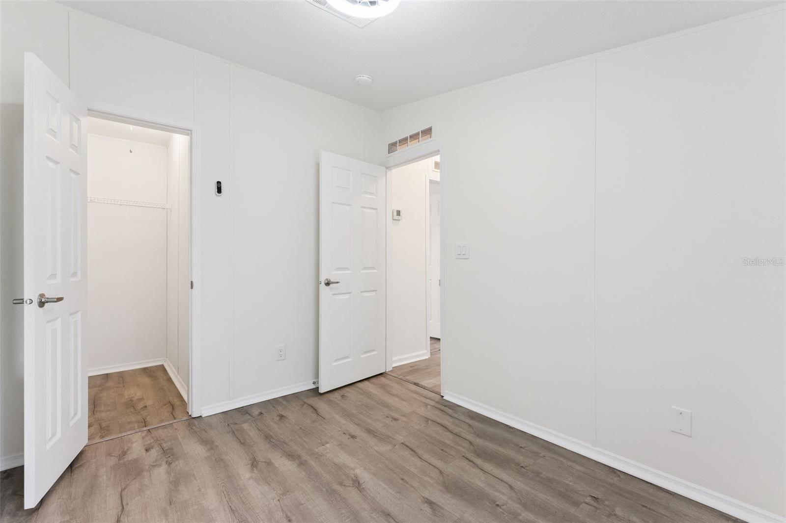 Image 18 of 39 For 175 Coleman Street