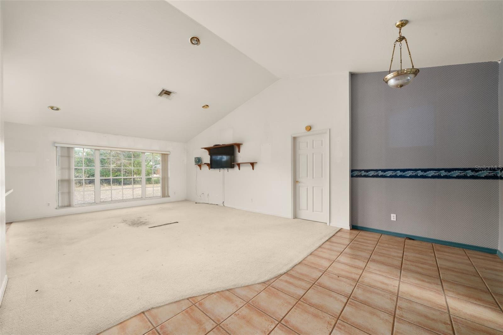 Image 18 of 46 For 2701 Sunrise Drive