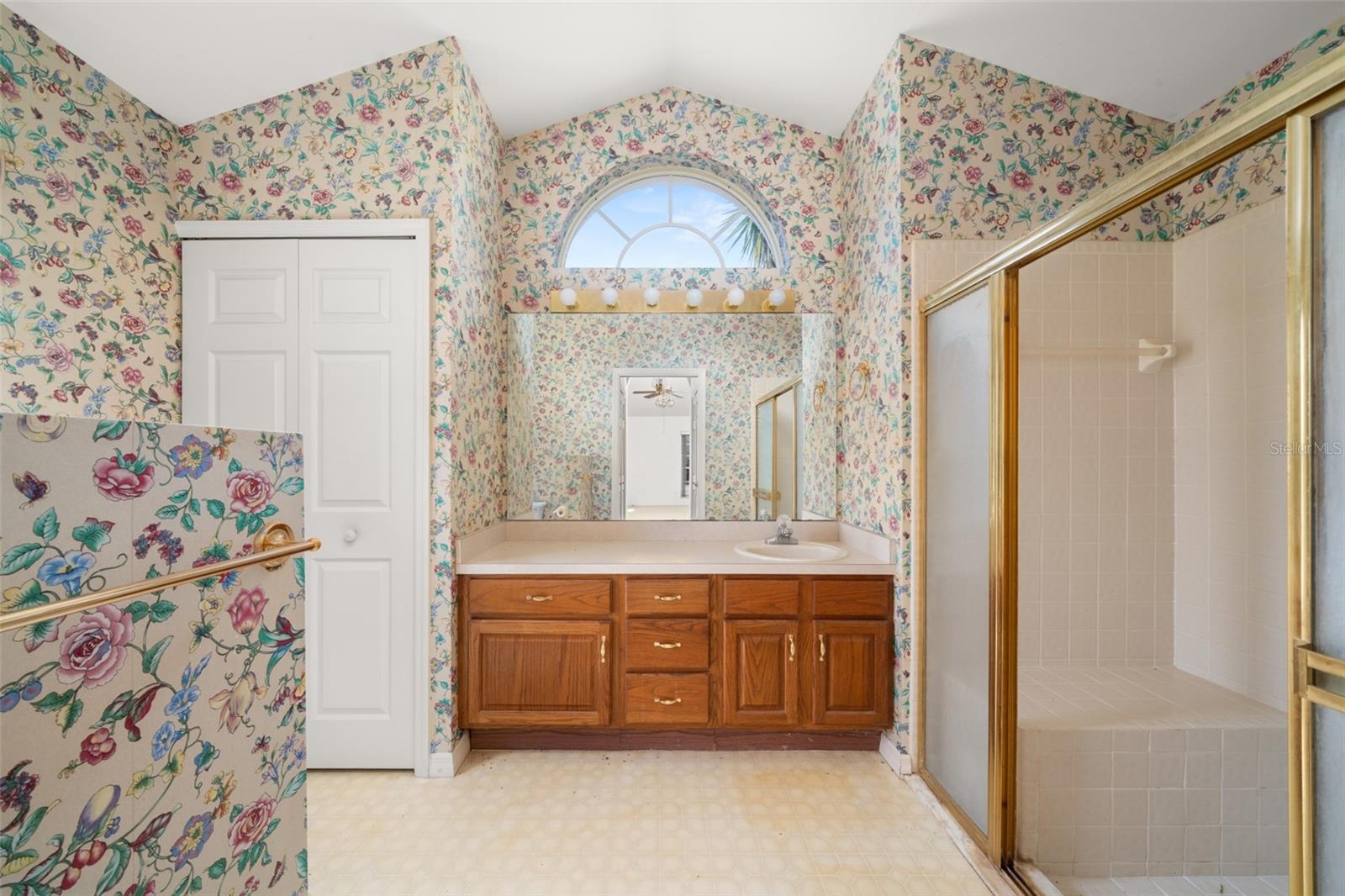 Image 29 of 46 For 2701 Sunrise Drive