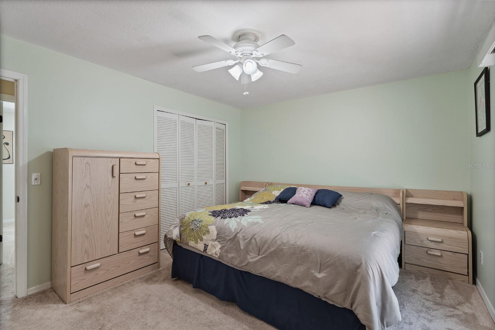 Image 14 of 27 For 1032 Manchester Circle