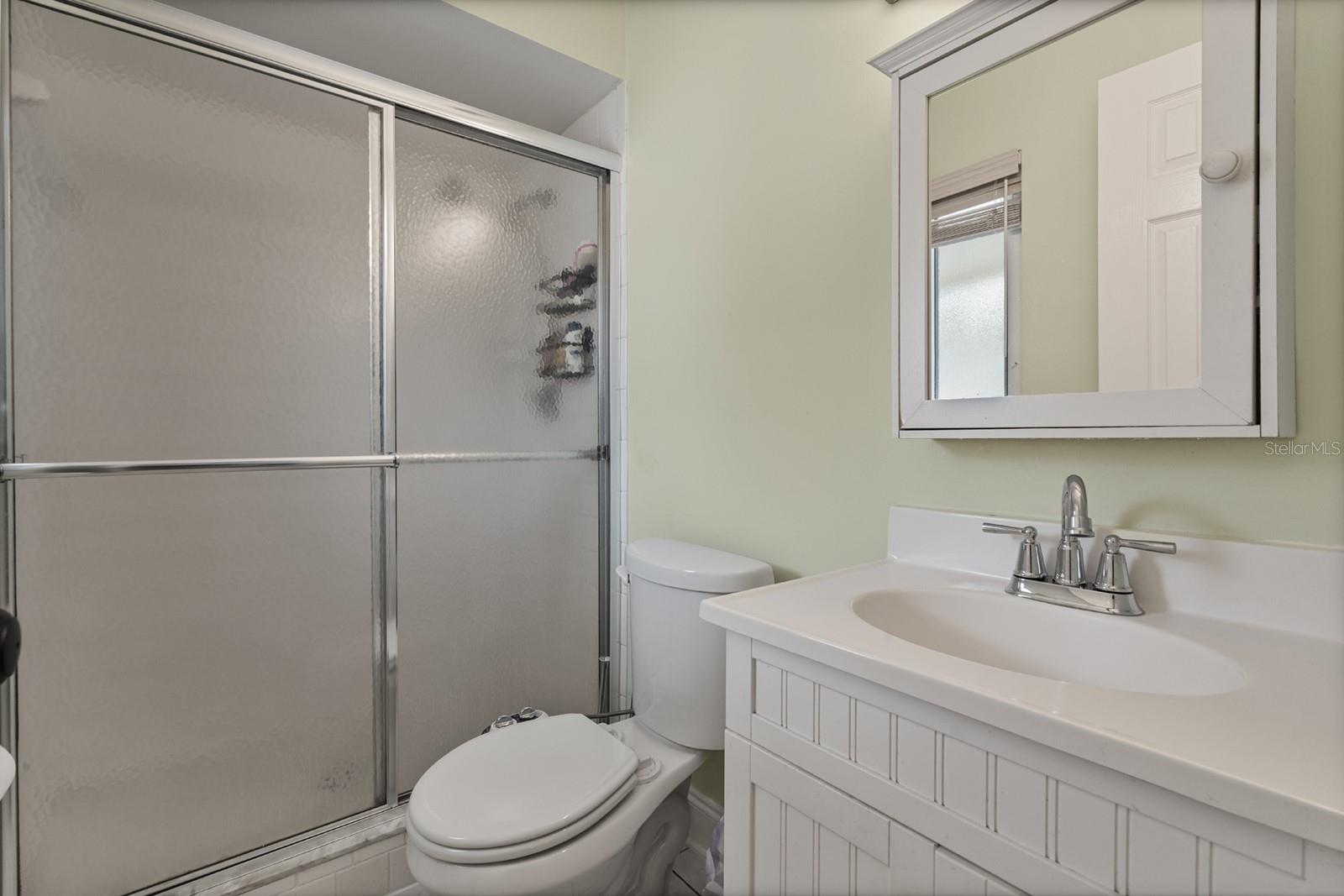 Image 21 of 27 For 1032 Manchester Circle