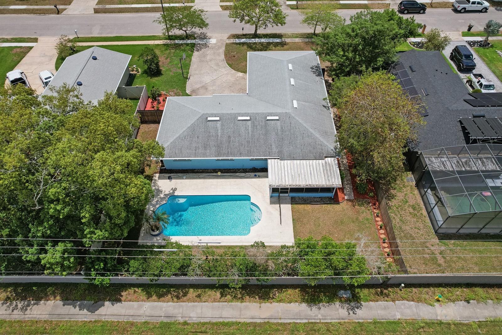 Image 27 of 27 For 1032 Manchester Circle