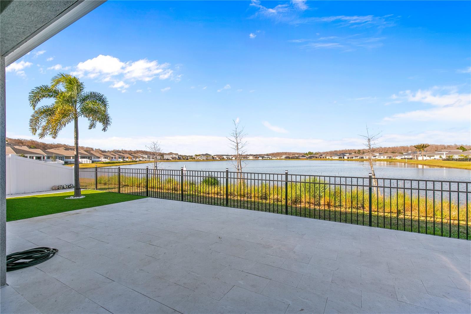 Image 11 of 40 For 11851 Sunsail Avenue