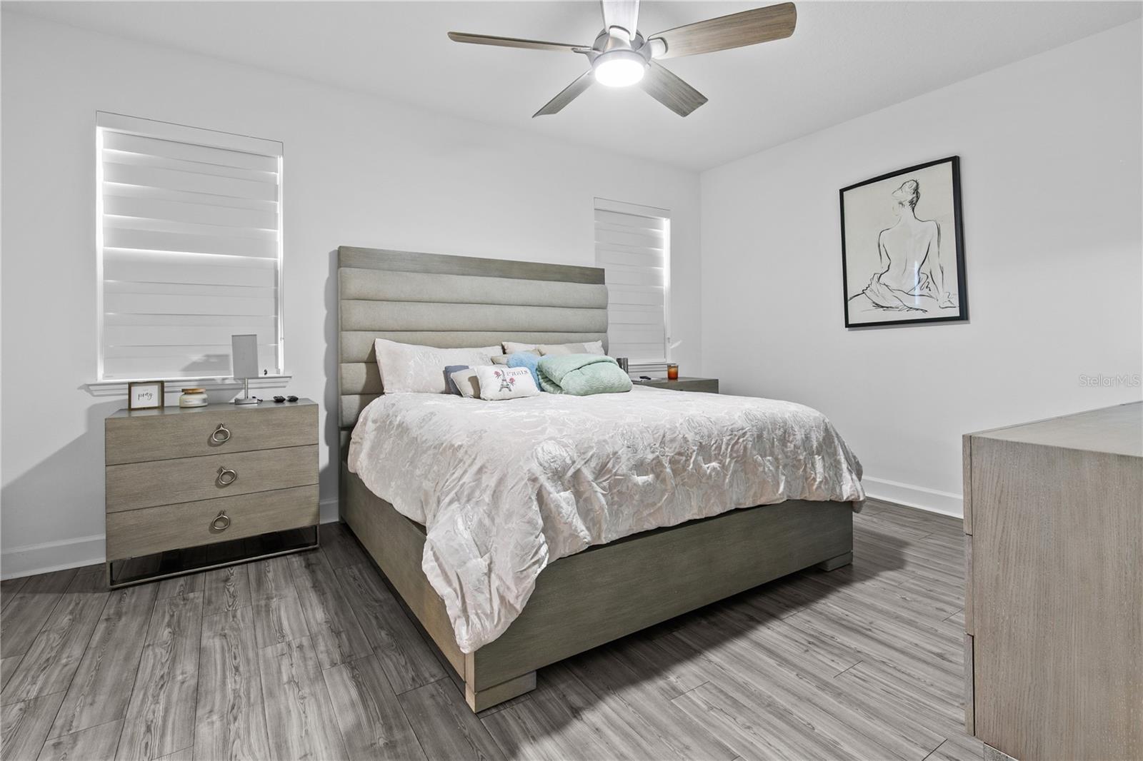 Image 20 of 40 For 11851 Sunsail Avenue