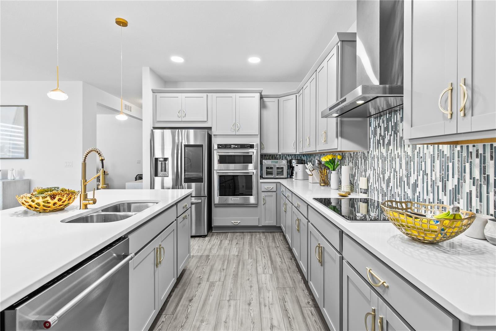 Image 30 of 40 For 11851 Sunsail Avenue