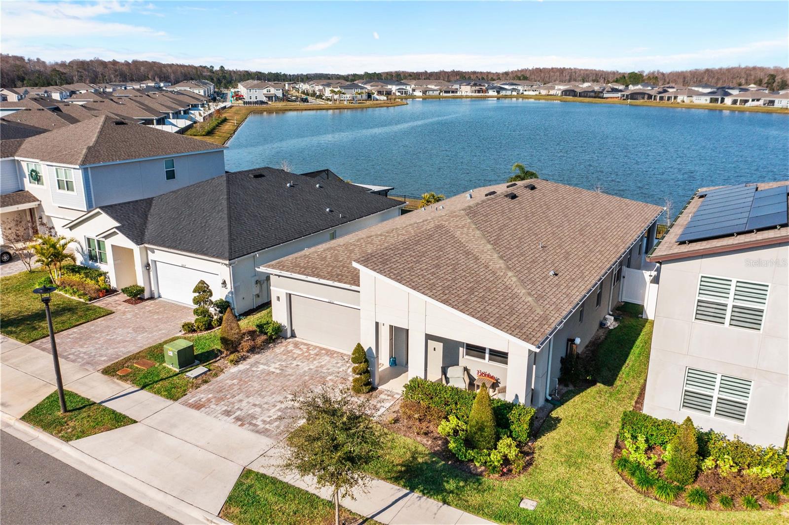 Image 35 of 40 For 11851 Sunsail Avenue