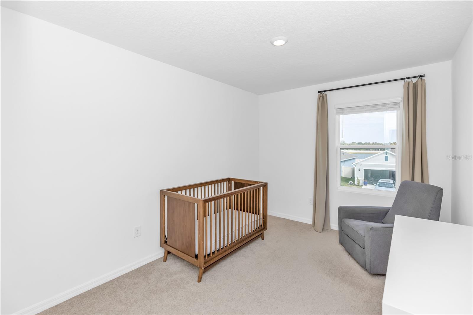 Image 18 of 39 For 3536 Sungrove Circle