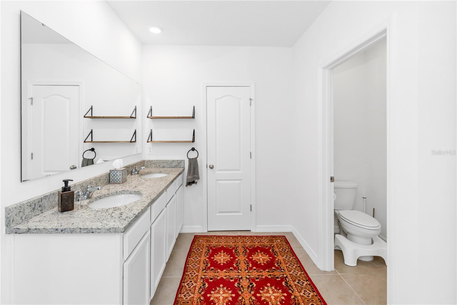 Image 21 of 39 For 3536 Sungrove Circle