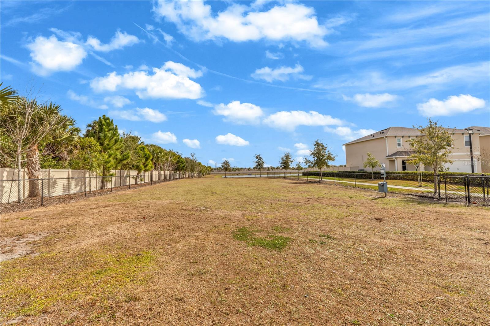 Image 31 of 39 For 3536 Sungrove Circle