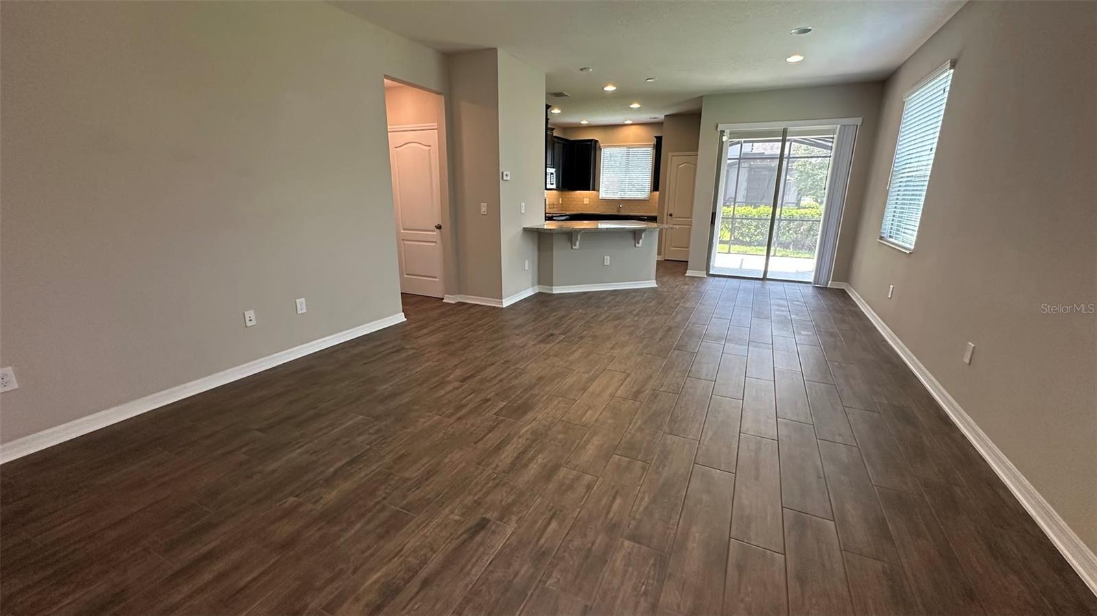 Image 14 of 69 For 12060 White Wave Point