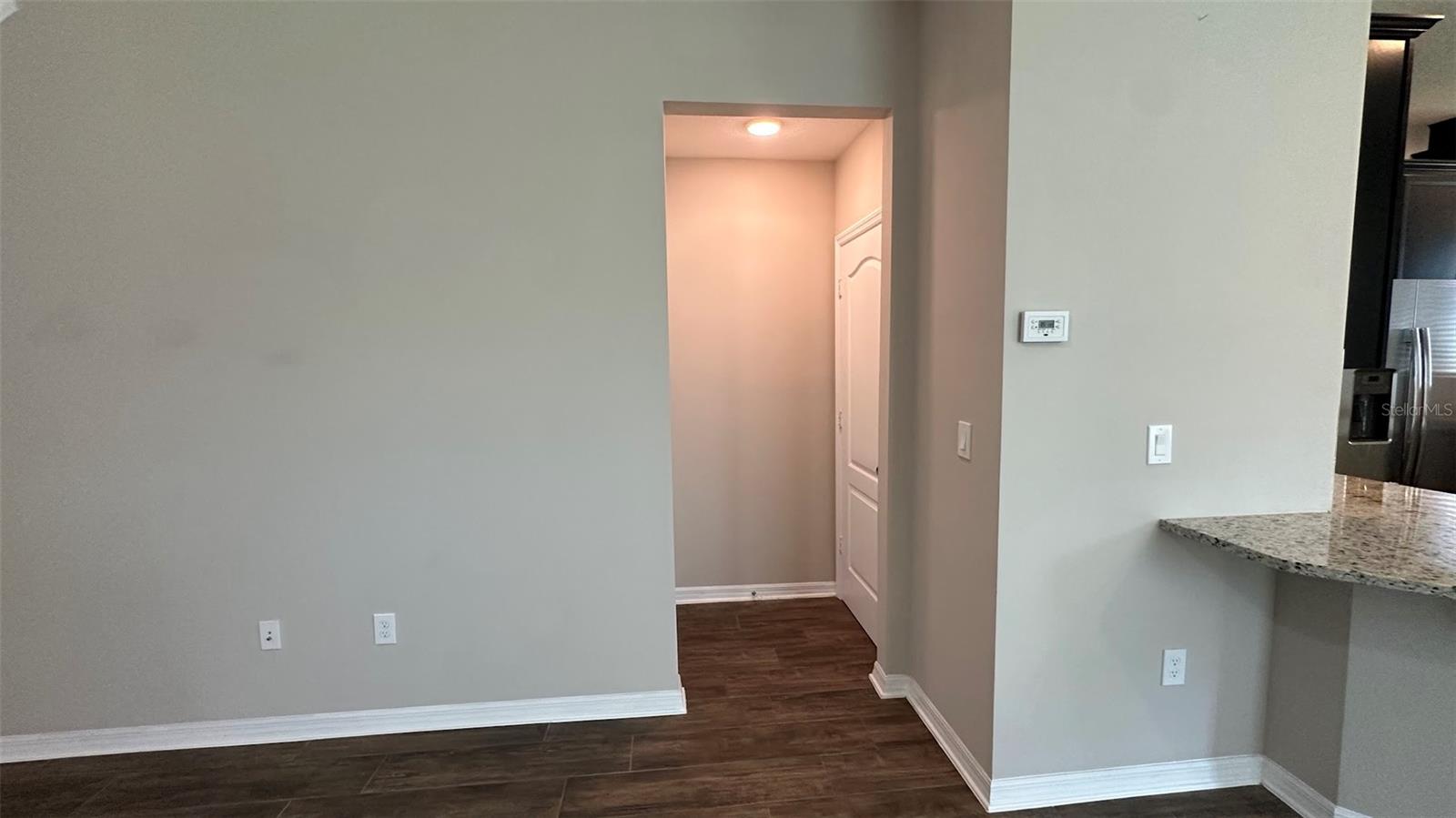 Image 24 of 69 For 12060 White Wave Point