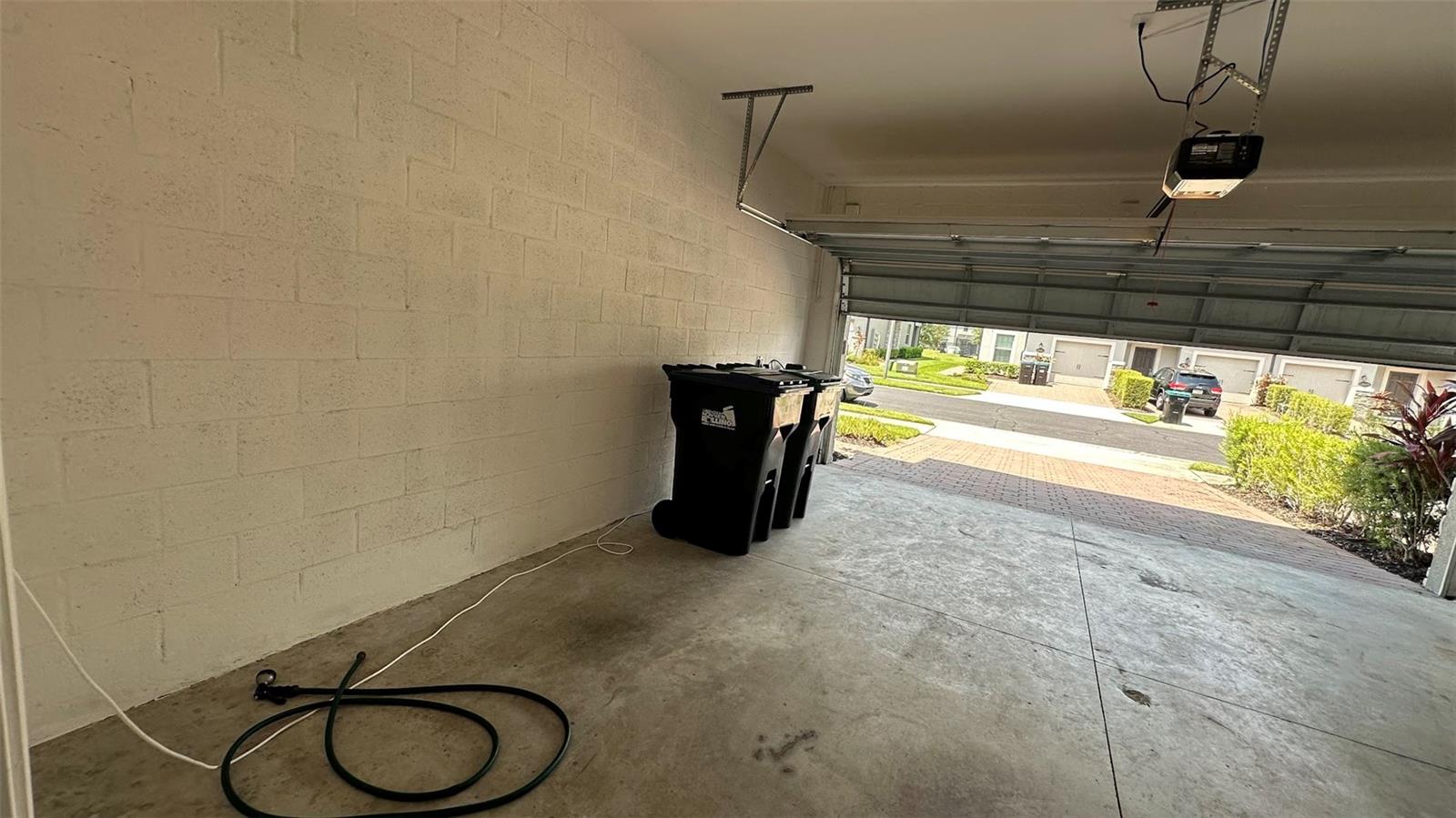 Image 29 of 69 For 12060 White Wave Point