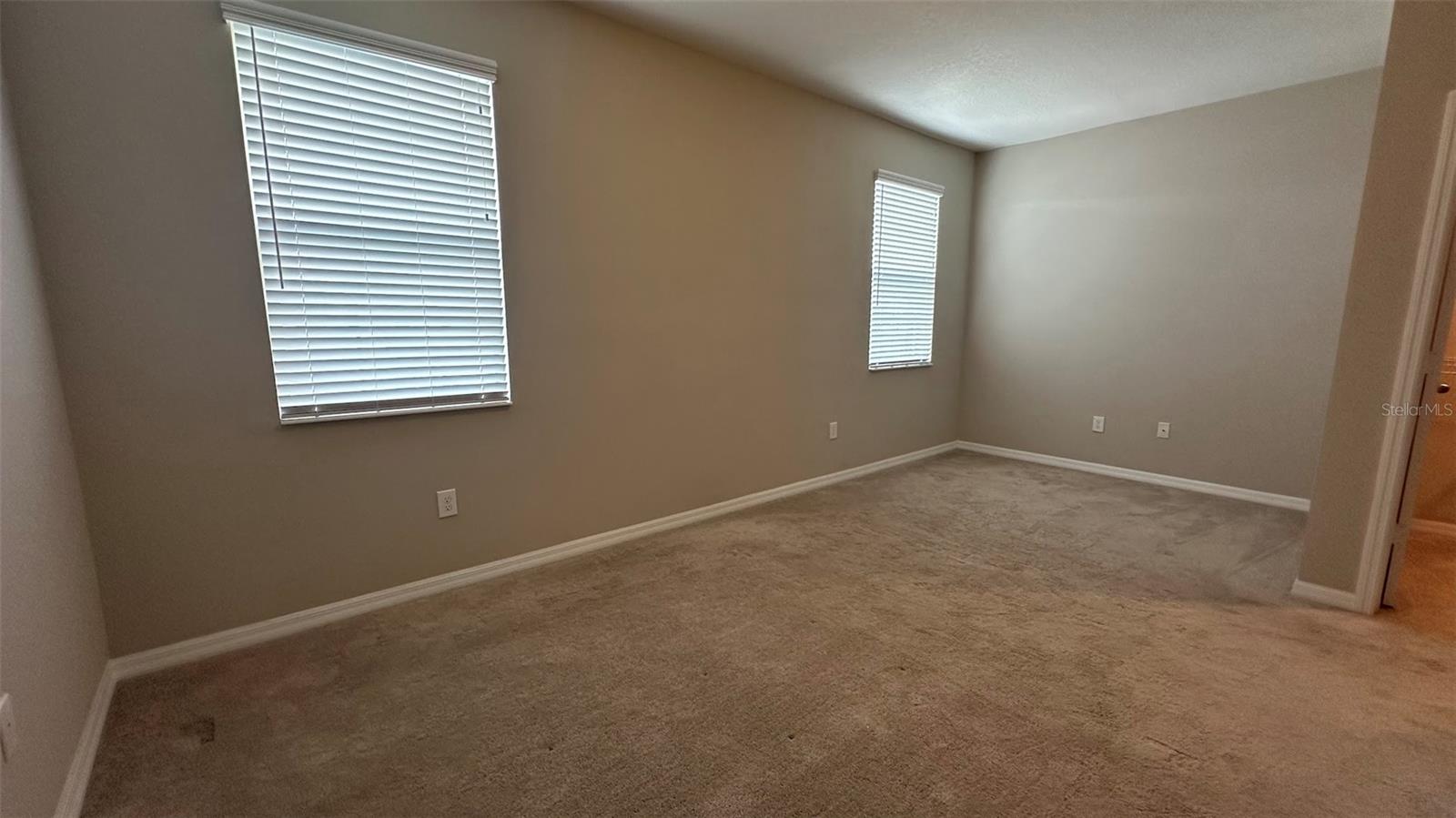 Image 59 of 69 For 12060 White Wave Point