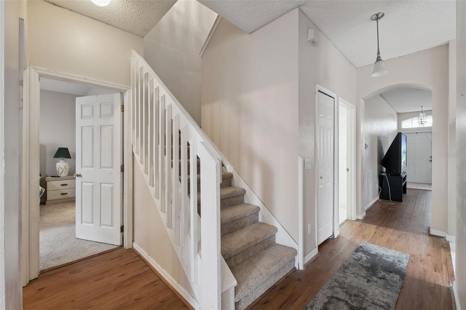 Image 14 of 34 For 367 Hickory Springs Place