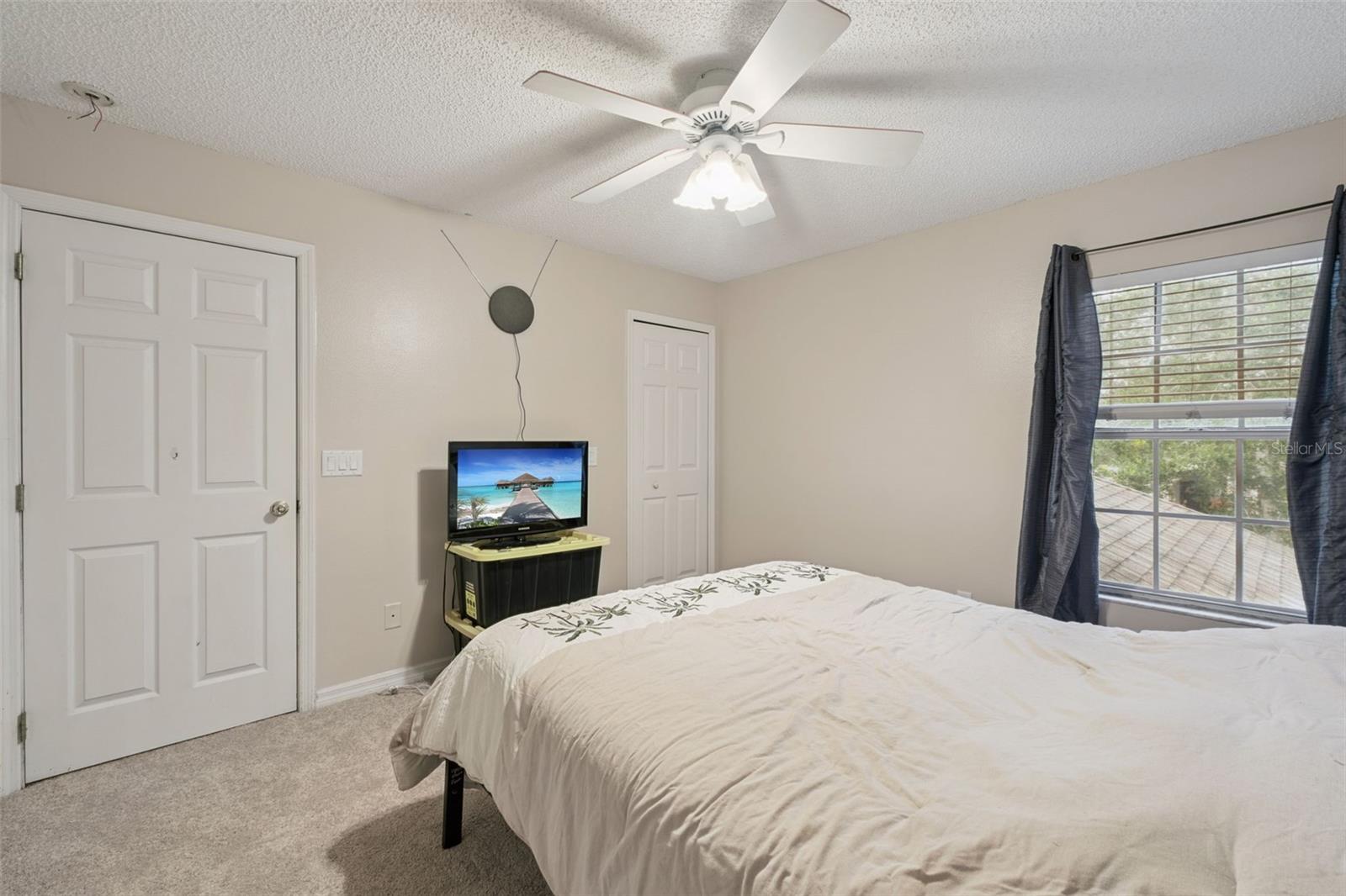 Image 25 of 34 For 367 Hickory Springs Place