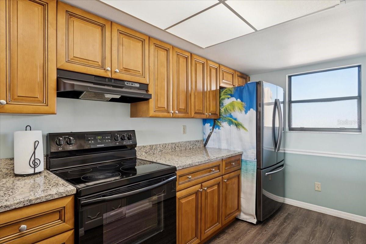 Image 5 of 36 For 1830 Atlantic Avenue C602