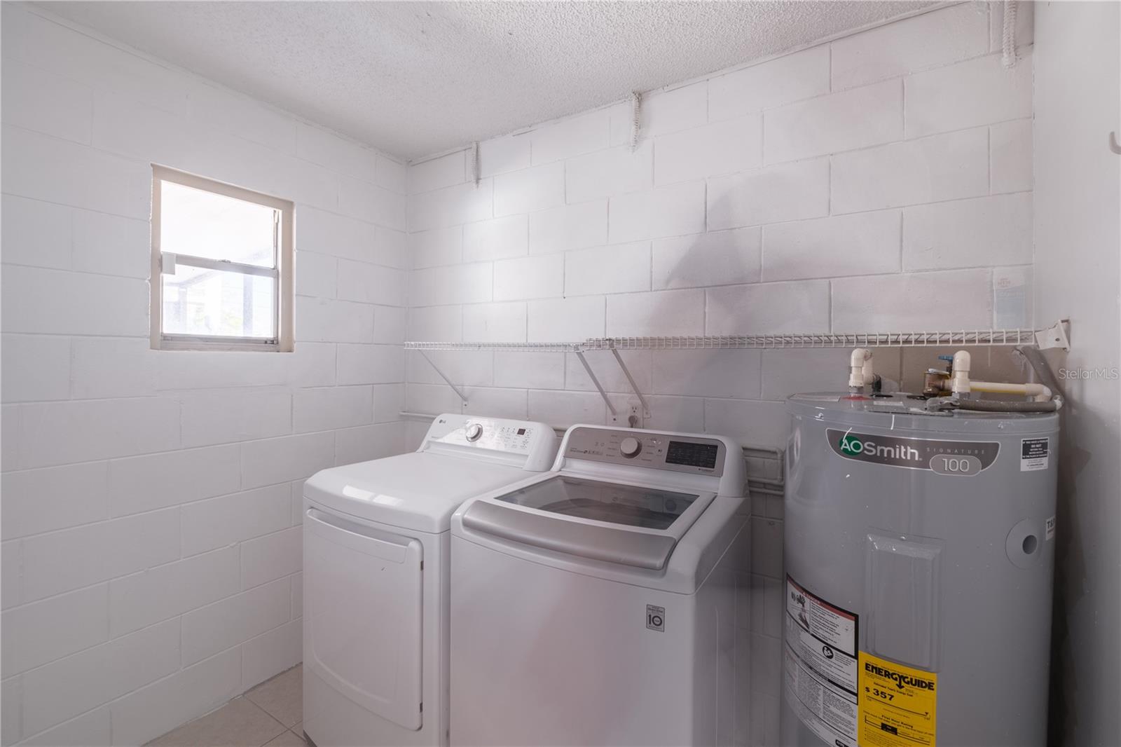 Image 20 of 27 For 107 Citrus Drive