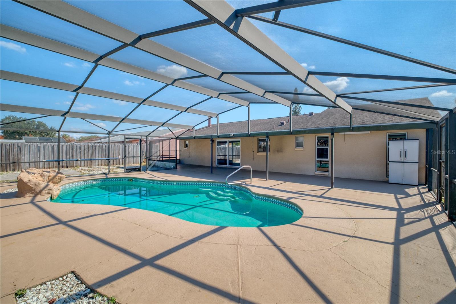 Image 23 of 27 For 107 Citrus Drive