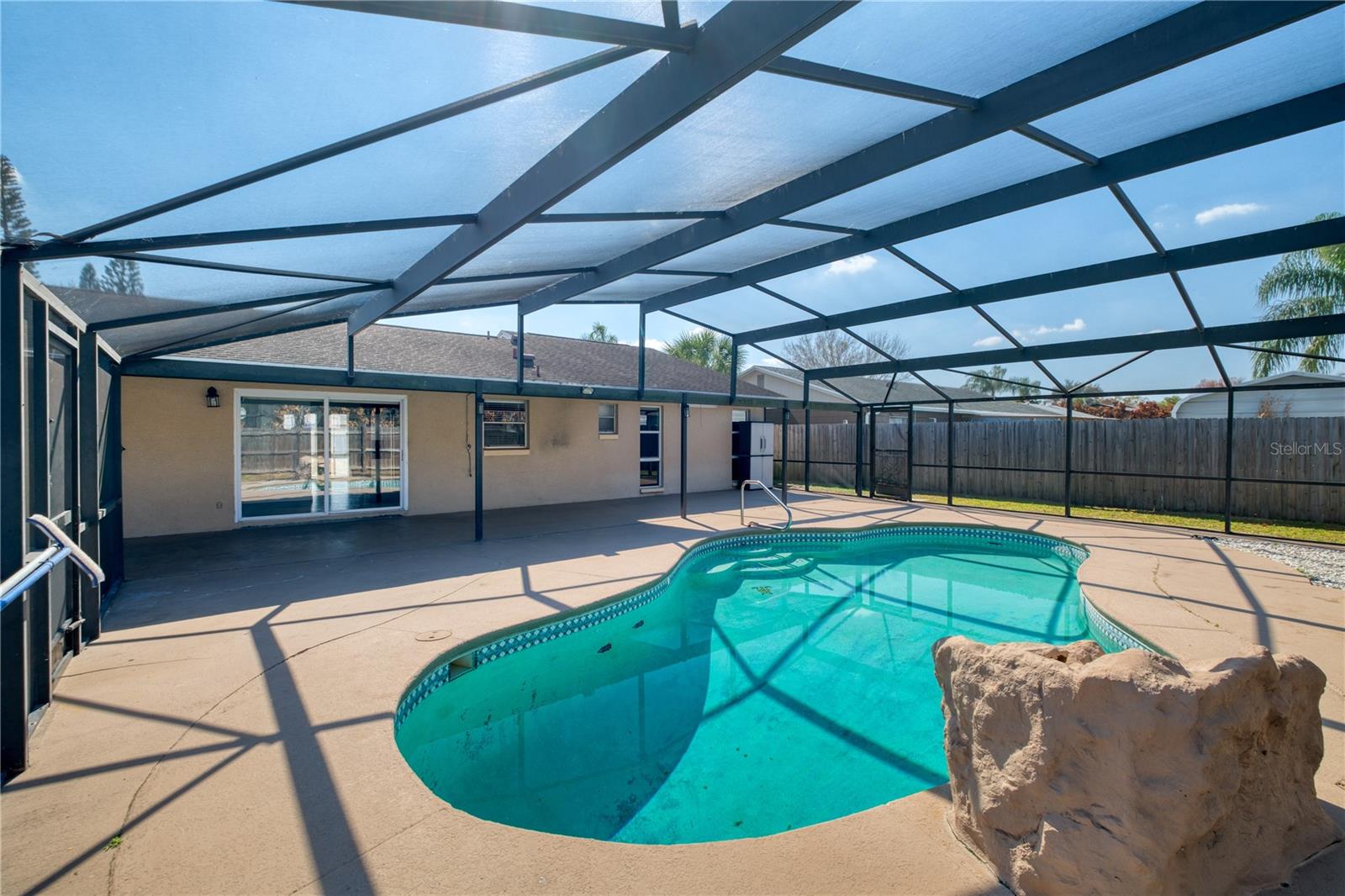 Image 24 of 27 For 107 Citrus Drive