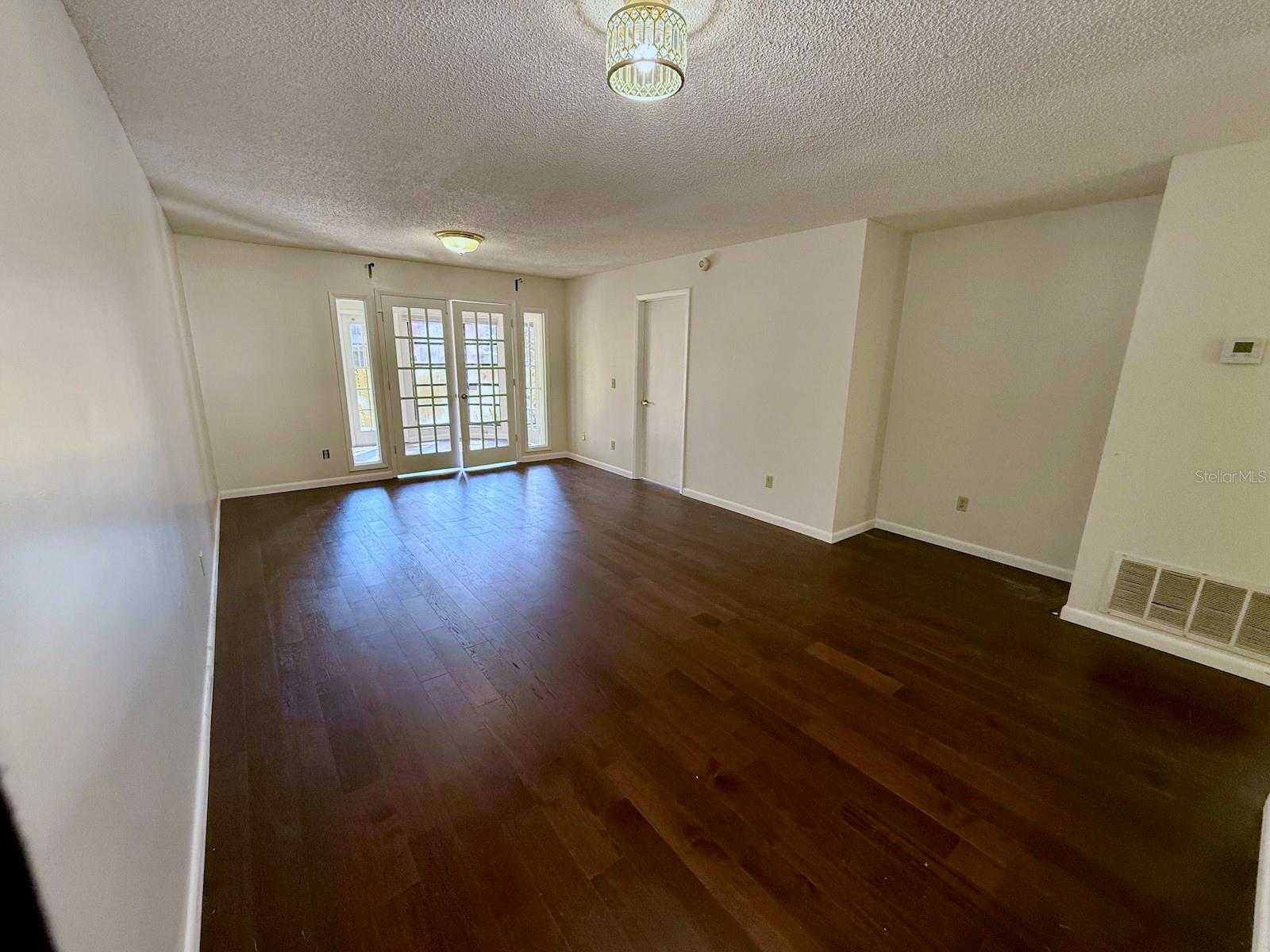 Image 2 of 15 For 4454 Middlebrook Road 4454