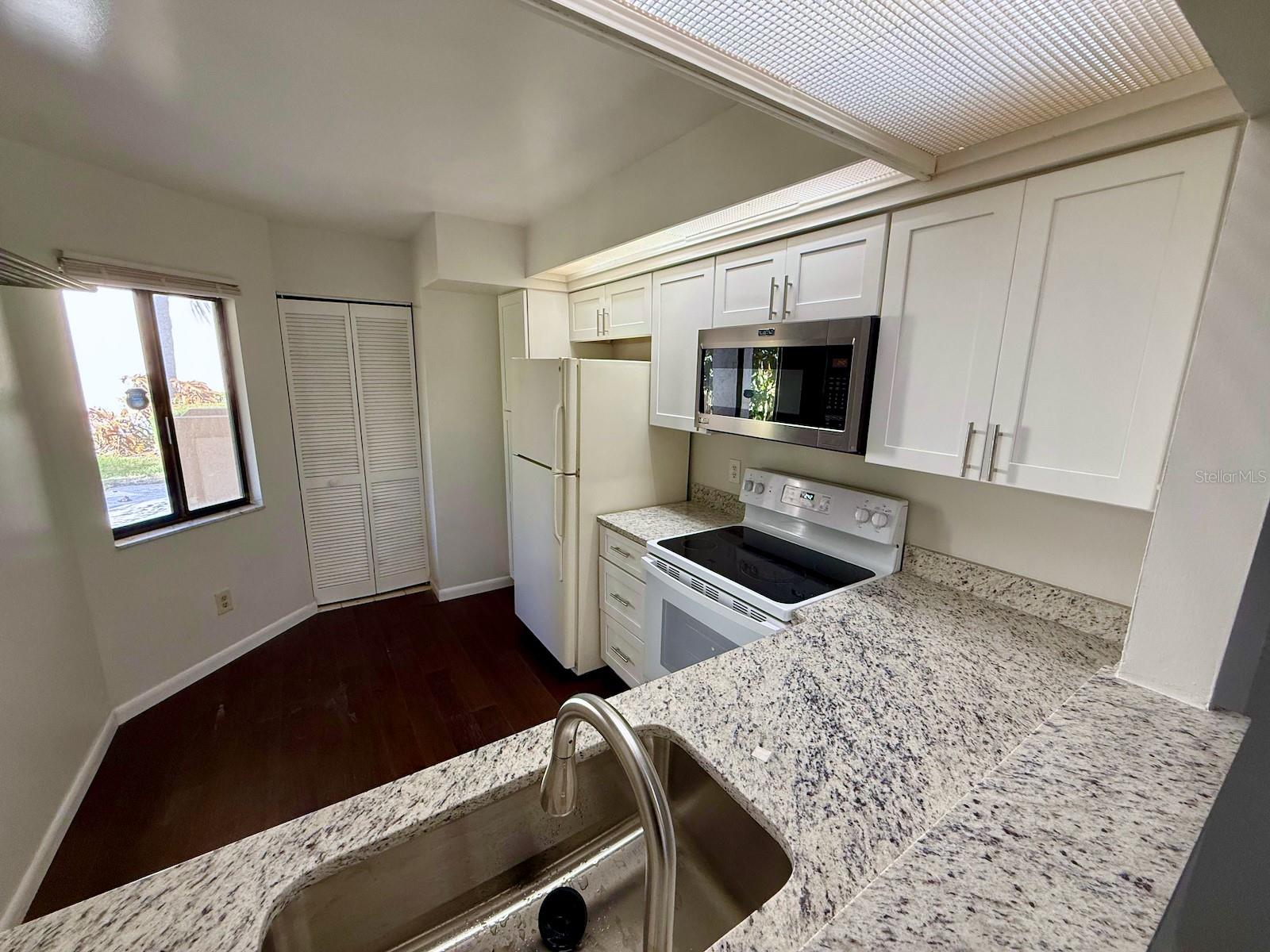 Image 5 of 15 For 4454 Middlebrook Road 4454